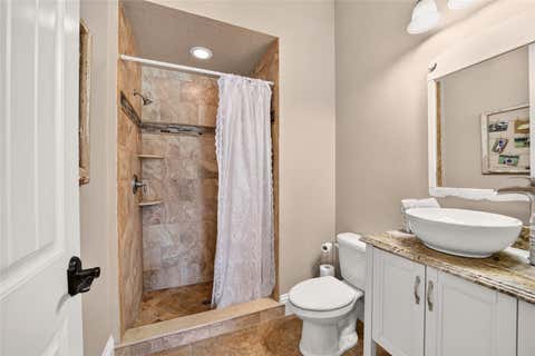 Tiny photo for 11050 SE 37th Avenue Road, Belleview, FL 34420 (MLS # OM729598)