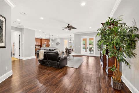 Tiny photo for 11050 SE 37th Avenue Road, Belleview, FL 34420 (MLS # OM729598)