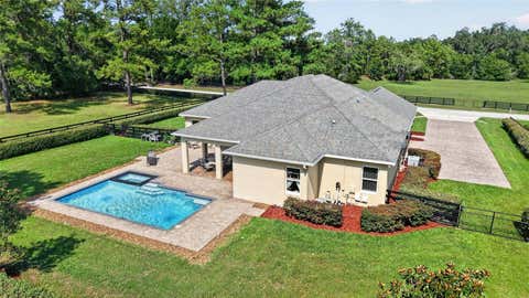 Tiny photo for 11050 SE 37th Avenue Road, Belleview, FL 34420 (MLS # OM729598)