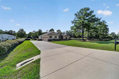 Tiny photo for 11050 SE 37th Avenue Road, Belleview, FL 34420 (MLS # OM729598)