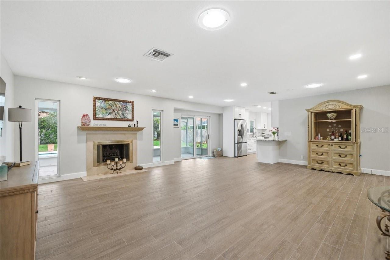 FAIRWAY VILLAGE - Residential