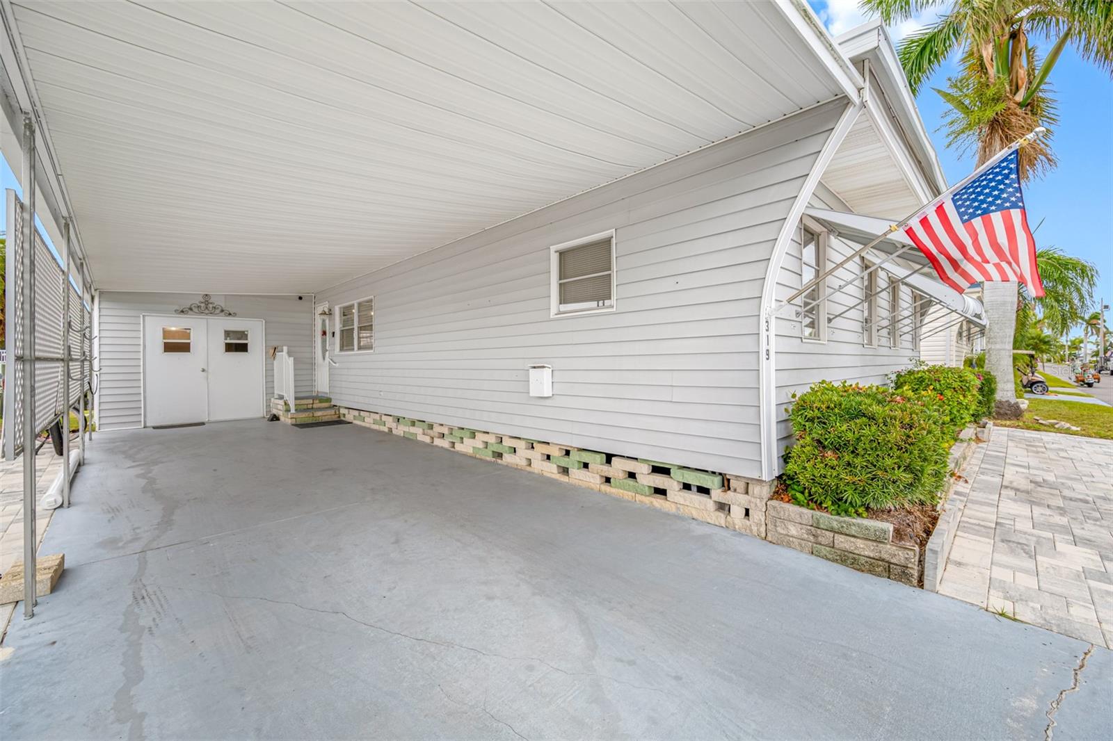 BAY ARISTOCRAT VILLAGE MOBILE HOME PARK UNREC - Residential