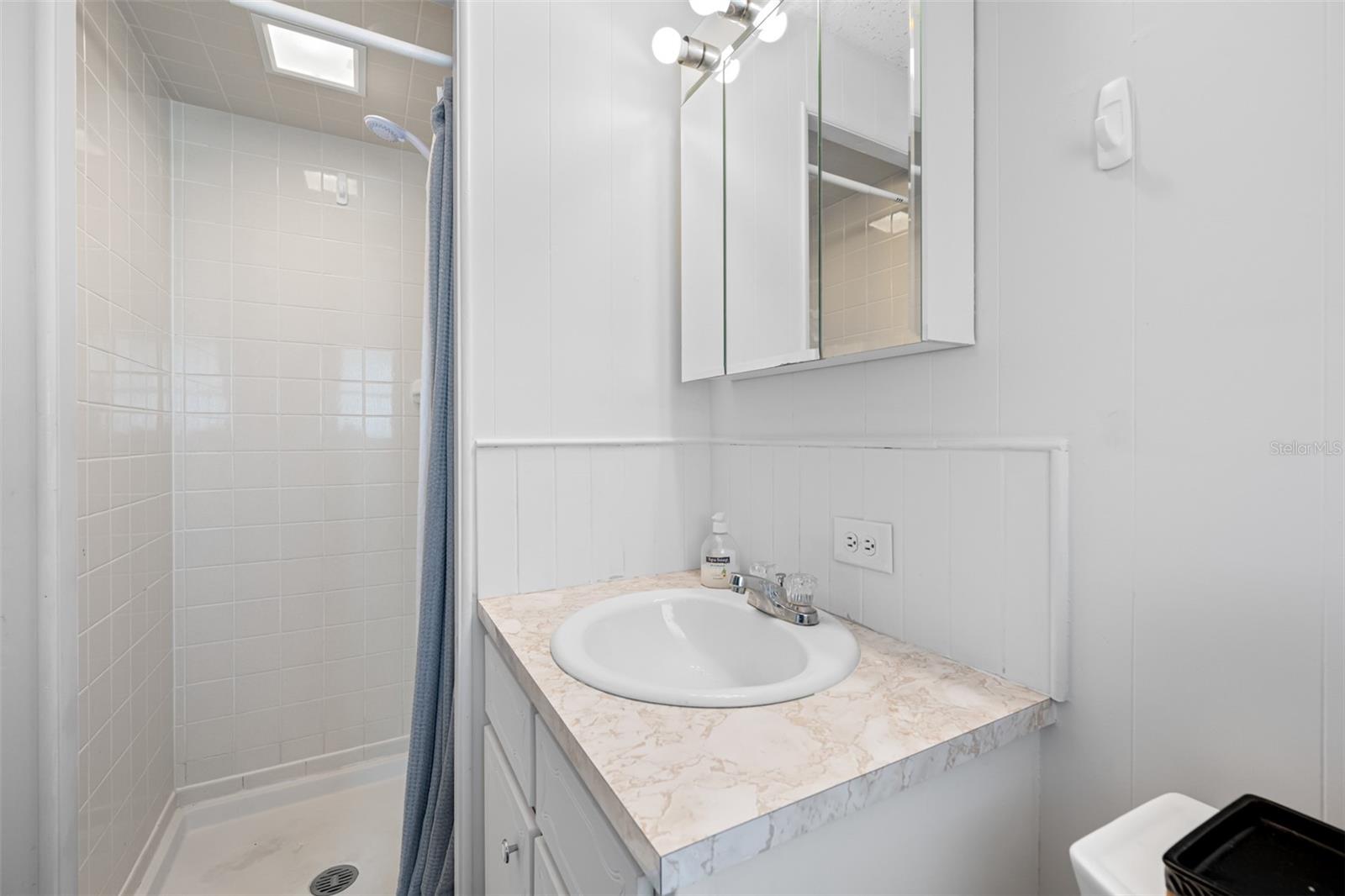 BAY ARISTOCRAT VILLAGE MOBILE HOME PARK UNREC - Residential