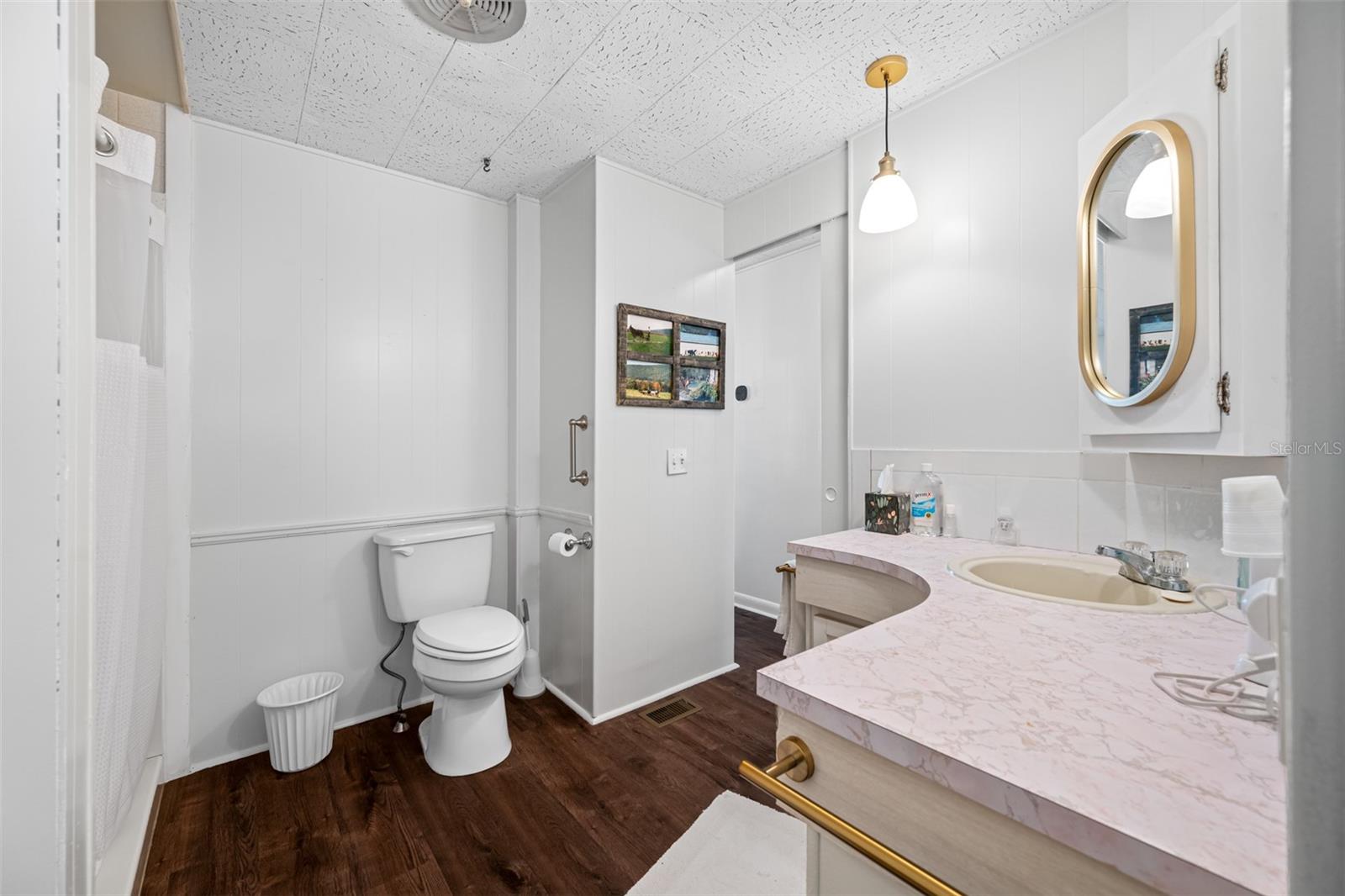 BAY ARISTOCRAT VILLAGE MOBILE HOME PARK UNREC - Residential