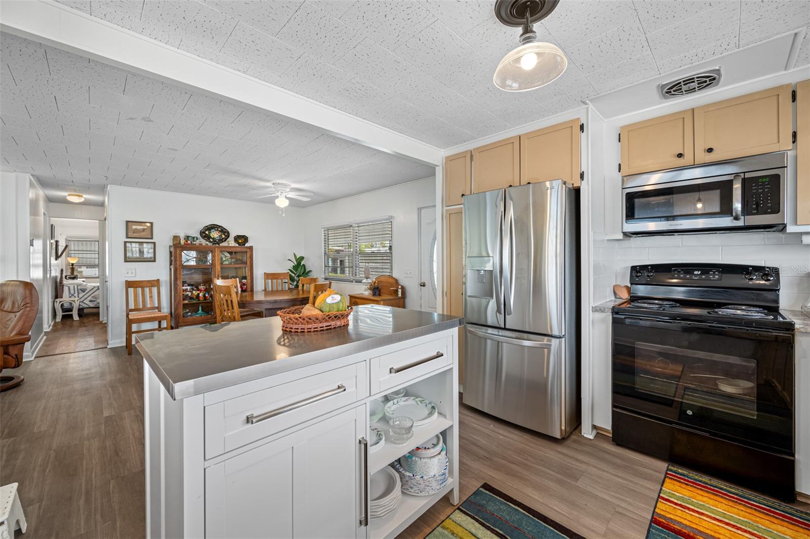 BAY ARISTOCRAT VILLAGE MOBILE HOME PARK UNREC - Residential