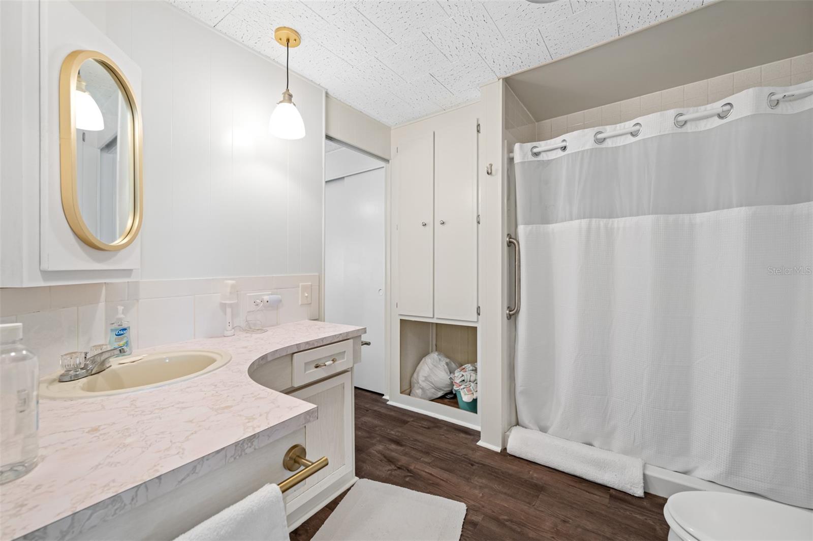 BAY ARISTOCRAT VILLAGE MOBILE HOME PARK UNREC - Residential