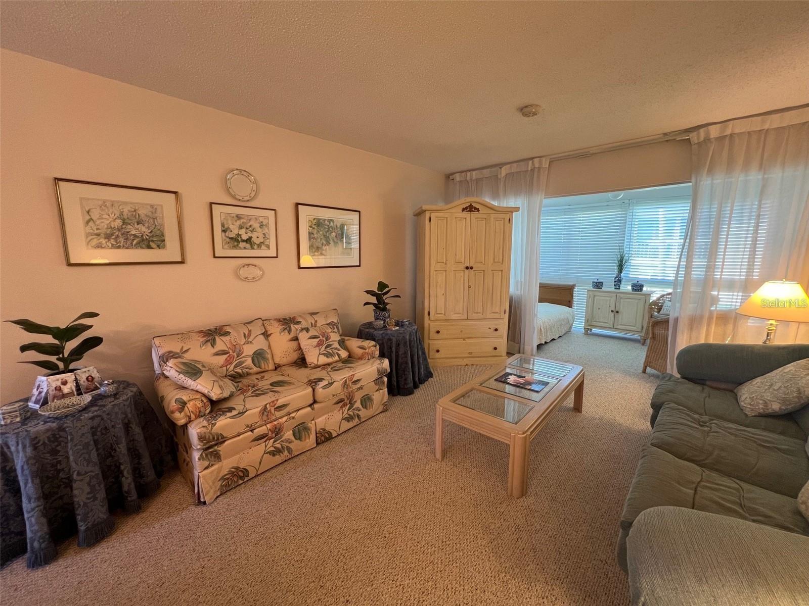 IMPERIAL COVE 6 - Residential