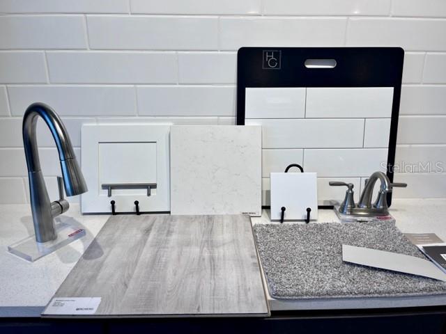 SEASONS AT SOUTHERN PINES - Residential