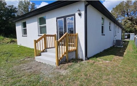 A home in TAMPA