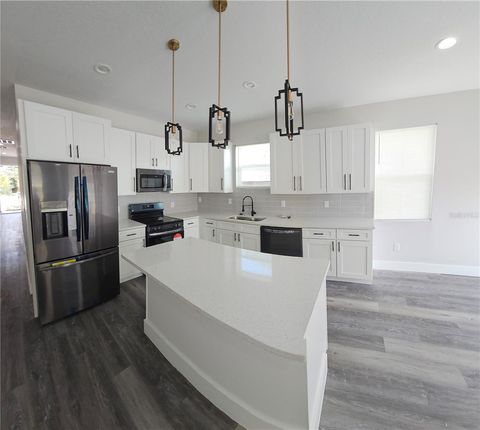 A home in TAMPA