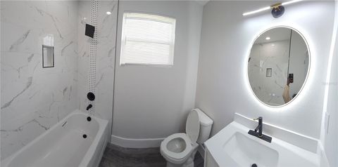 A home in TAMPA