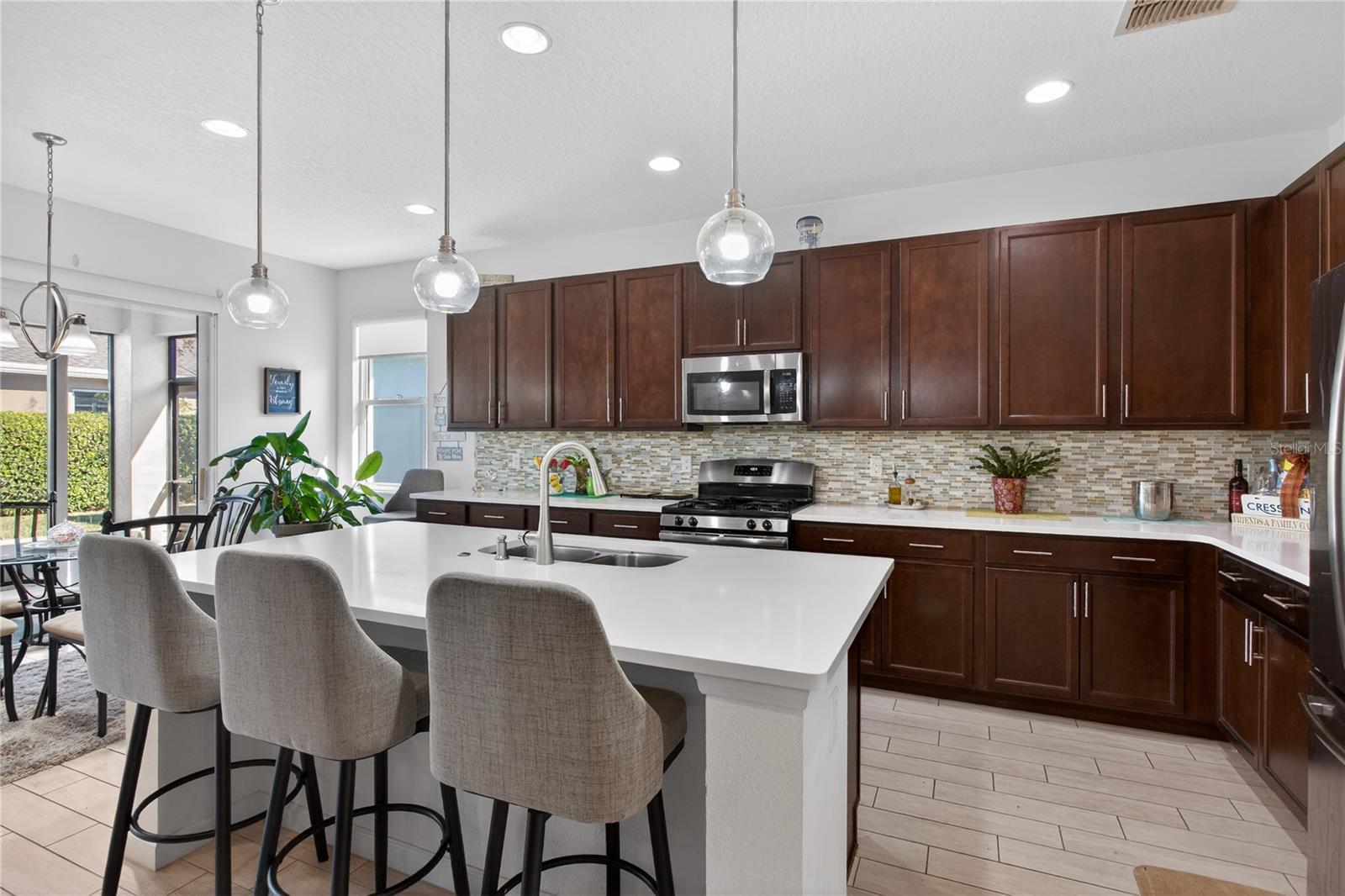 VICTORIA HILLS PH 3 - Residential