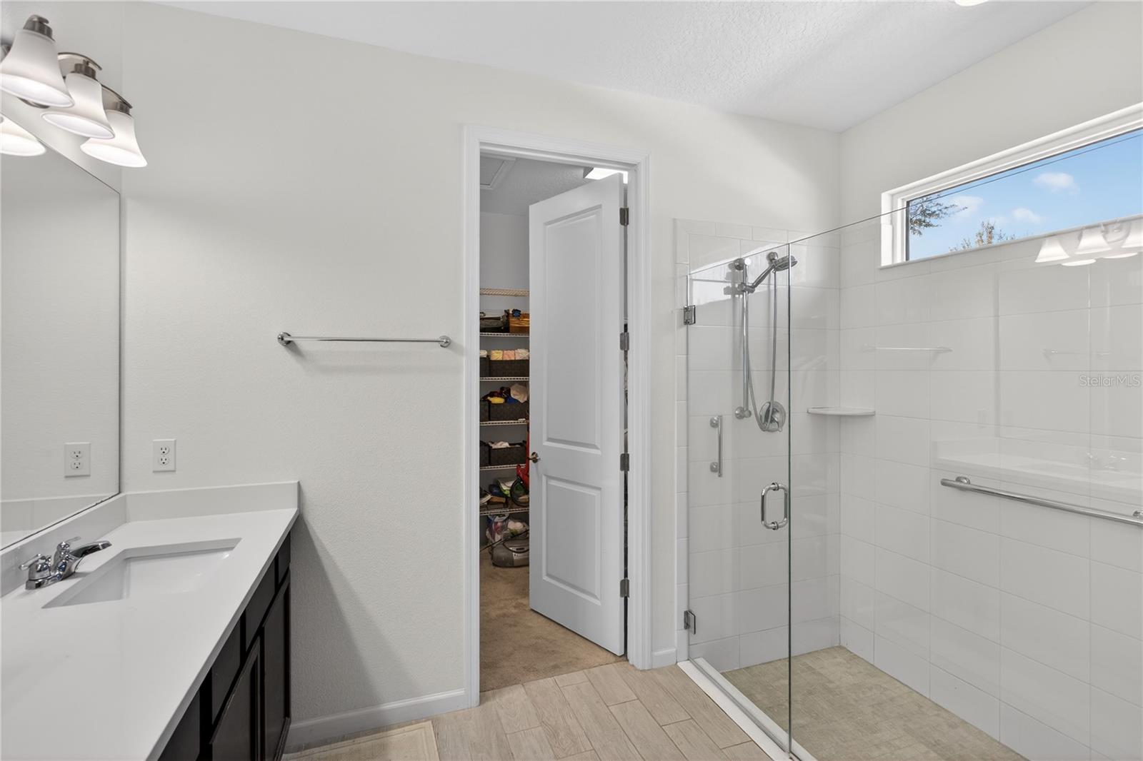 VICTORIA HILLS PH 3 - Residential