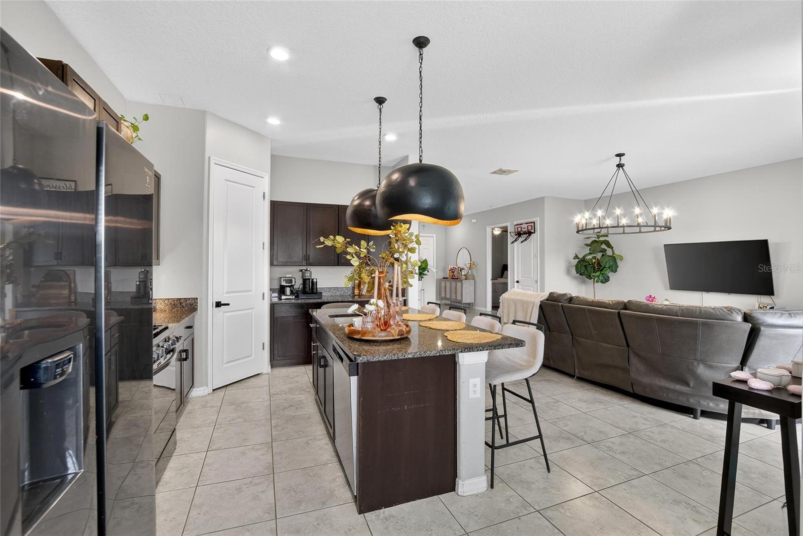 BELMONT SOUTH PH 2F - Residential