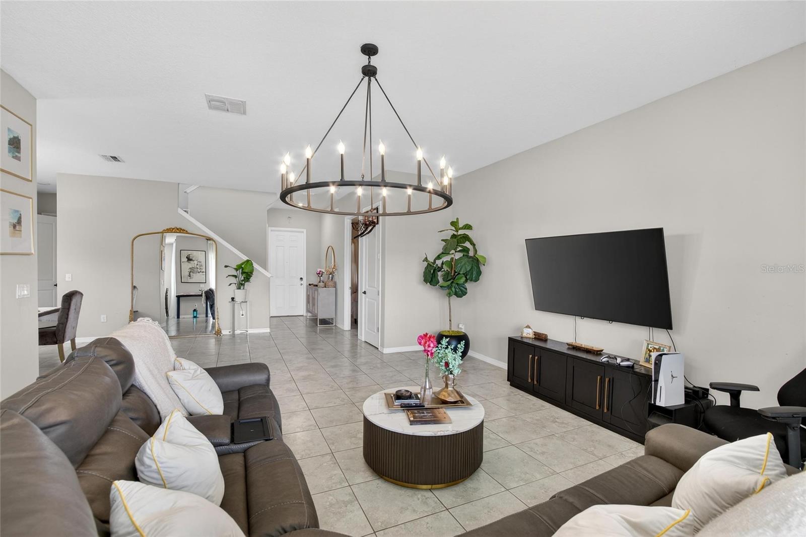 BELMONT SOUTH PH 2F - Residential