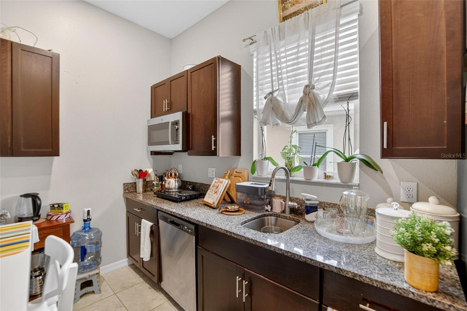 BELMONT SOUTH PH 2F - Residential