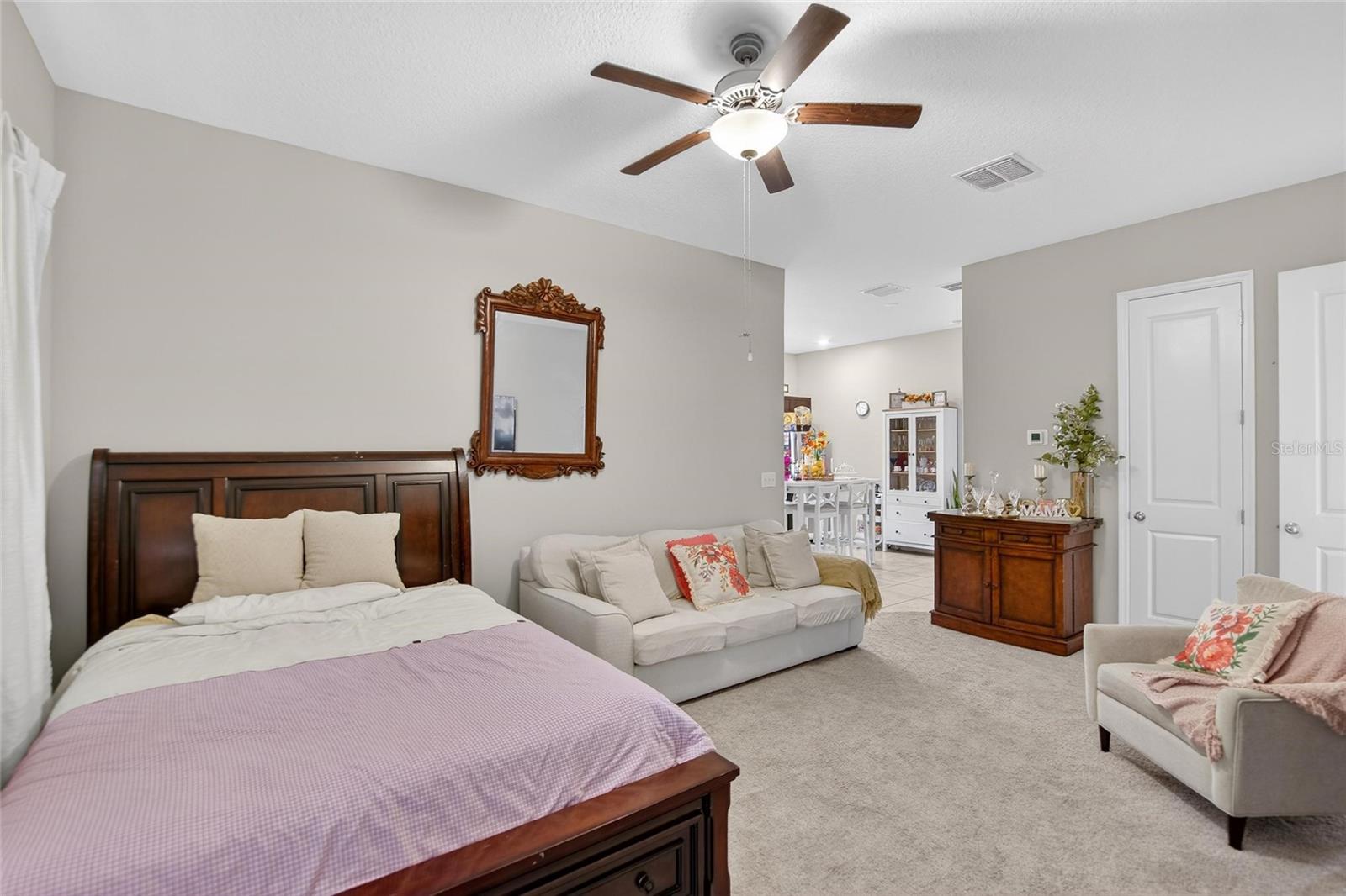 BELMONT SOUTH PH 2F - Residential