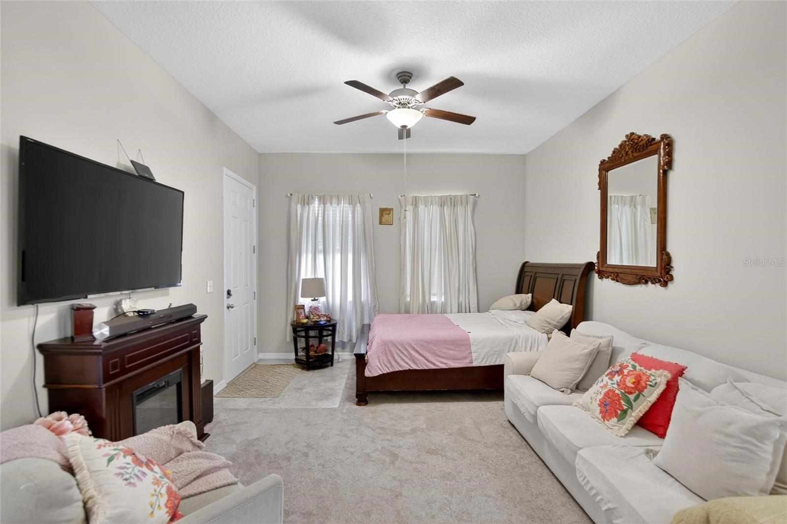 BELMONT SOUTH PH 2F - Residential