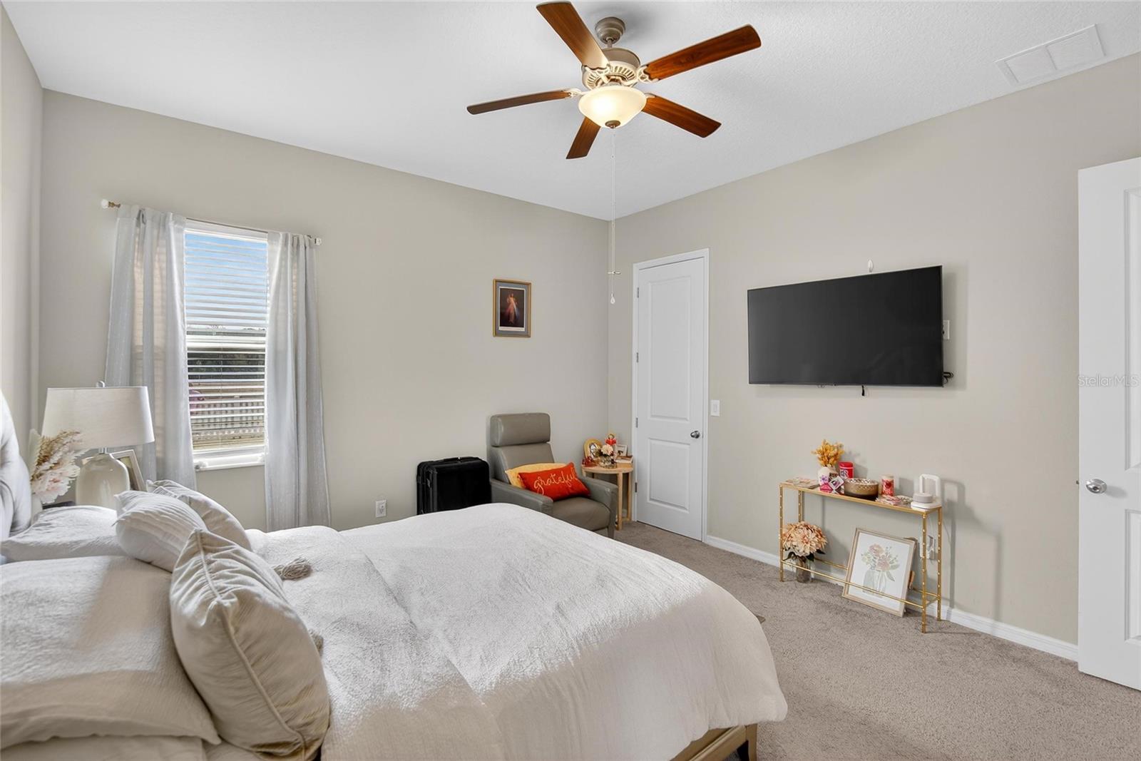 BELMONT SOUTH PH 2F - Residential