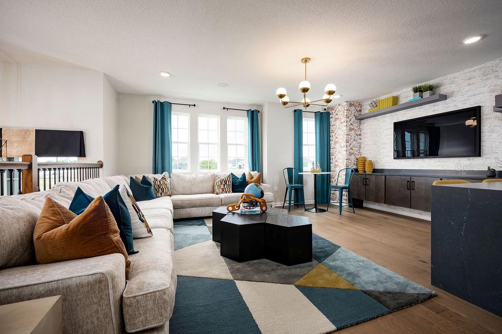 ESTATES AT RIVERCREST - Residential