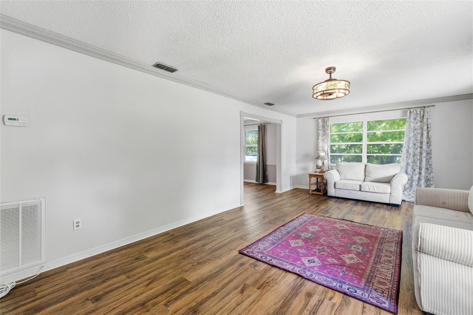 1304 TREETOP DRIVE