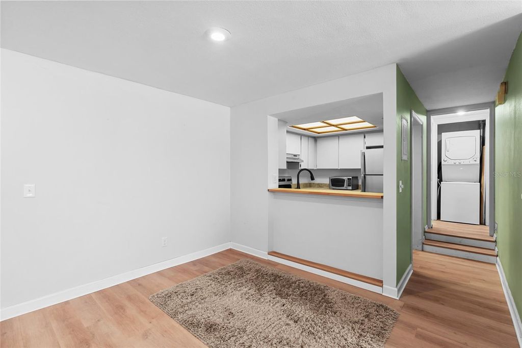 Photo of 4405 W Fair Oaks Avenue #9, Tampa, FL 33611 (MLS # TB8430918)