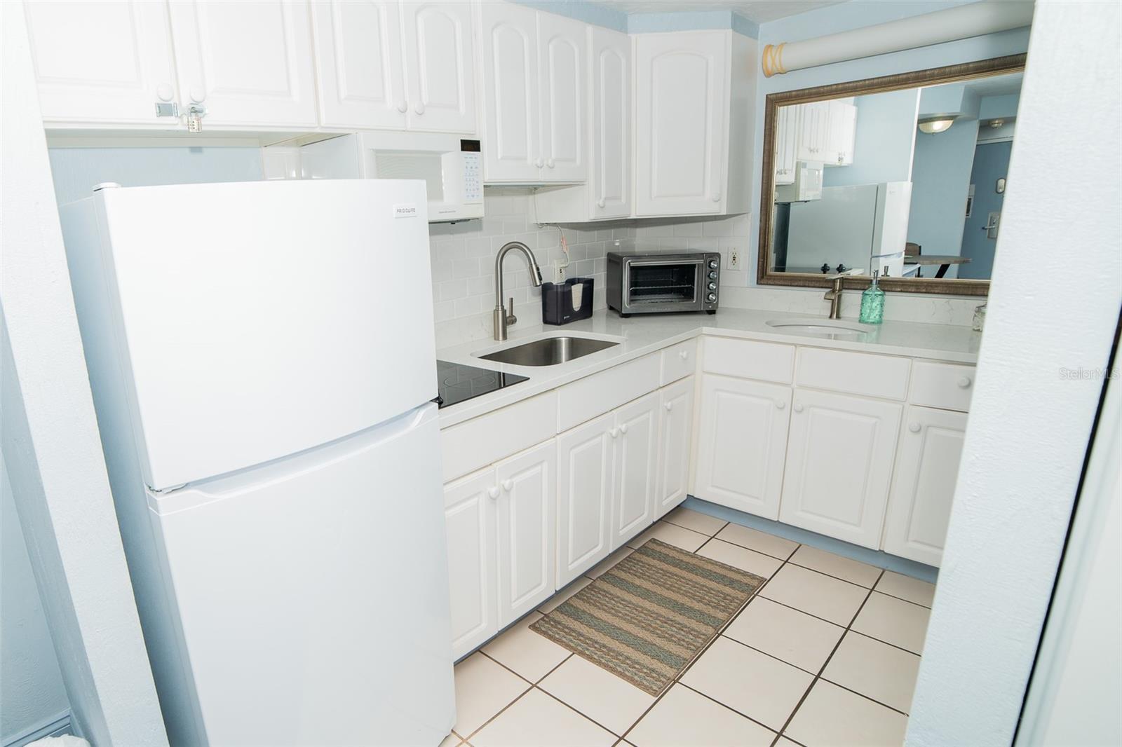 DAYTONA BEACH RESORT & CONFERENCE CENTER - Residential