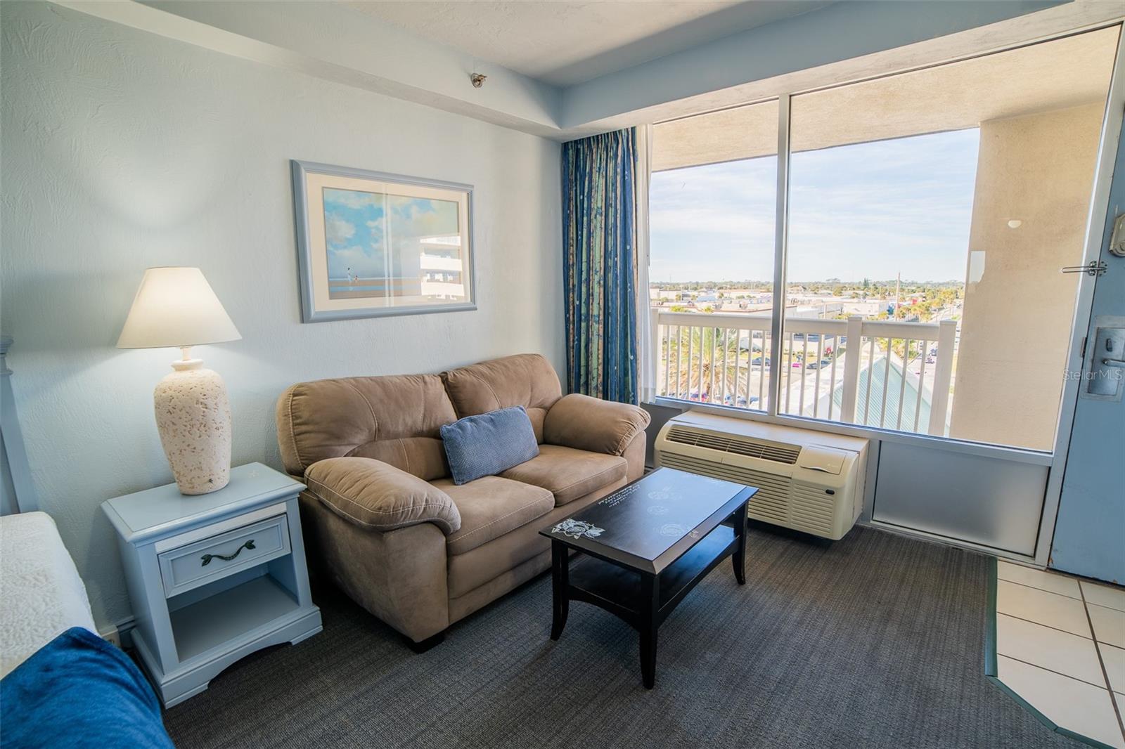 DAYTONA BEACH RESORT & CONFERENCE CENTER - Residential