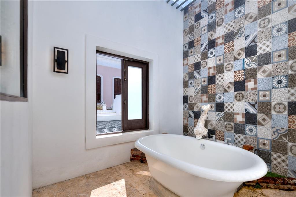 OLD SAN JUAN - Residential