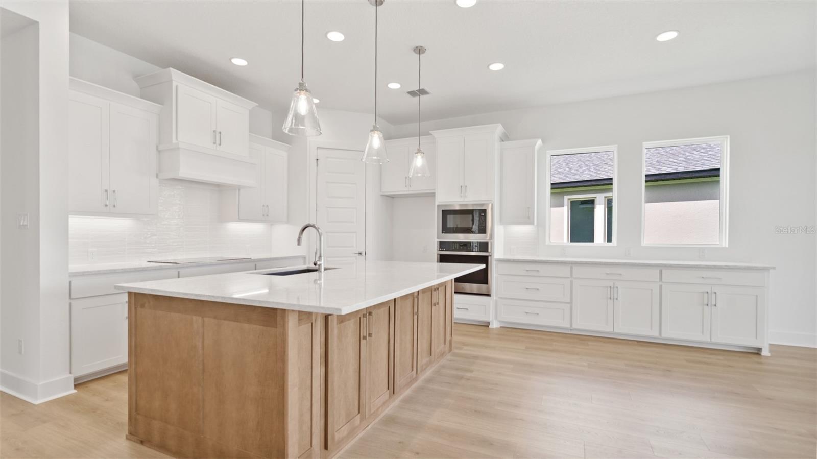 MAGNOLIA BAY SOUTH PHASE 1 - Residential