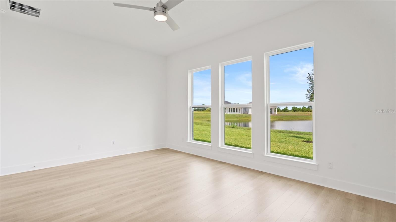 MAGNOLIA BAY SOUTH PHASE 1 - Residential