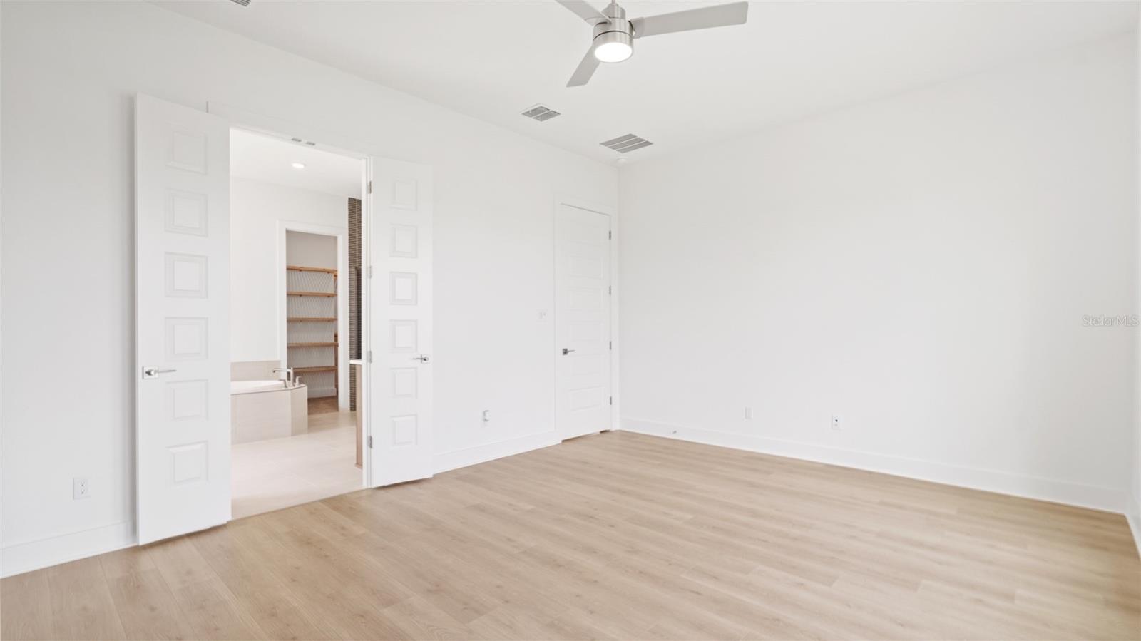 MAGNOLIA BAY SOUTH PHASE 1 - Residential