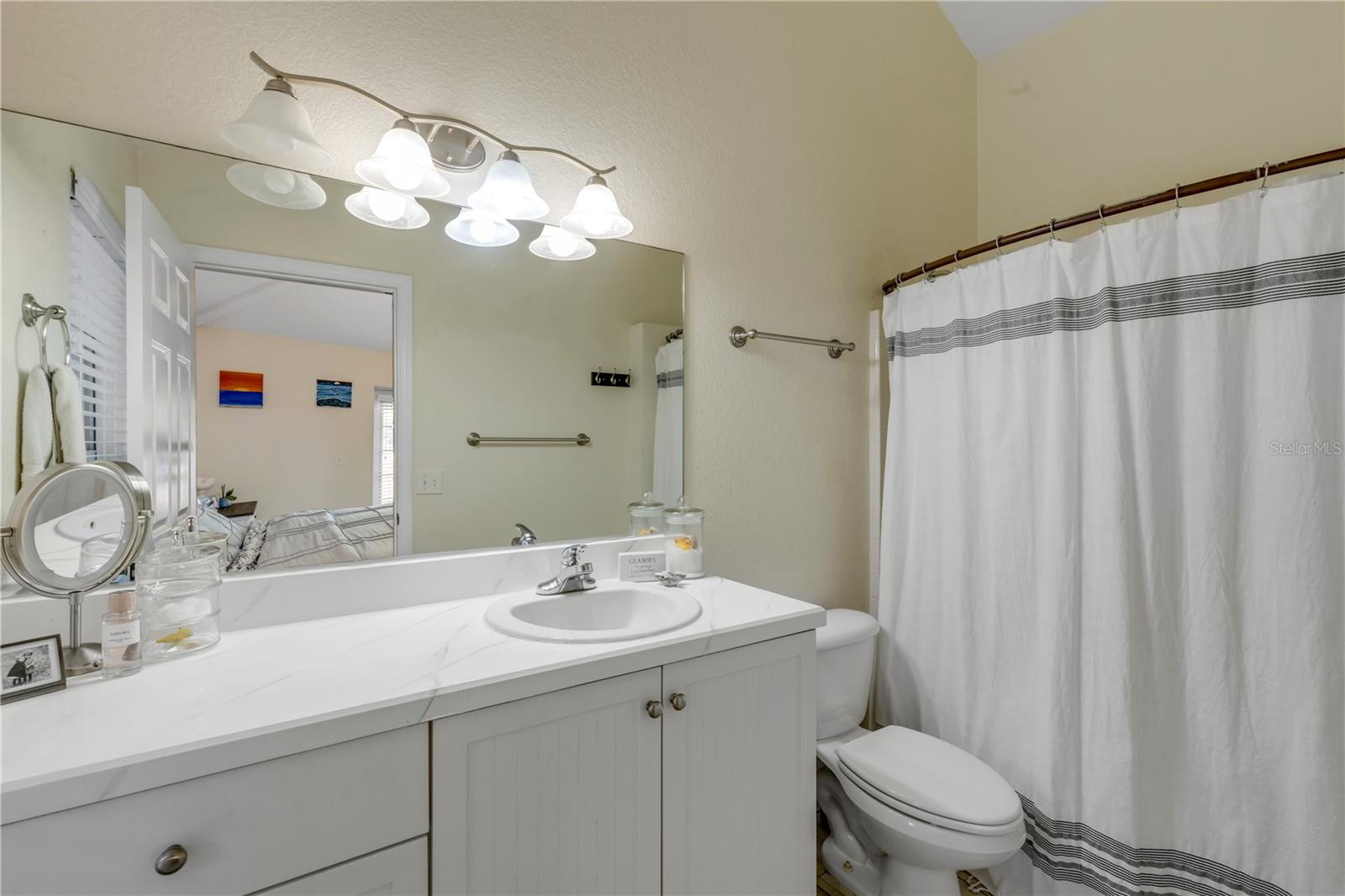 NEW GLENCOE 01 - Residential