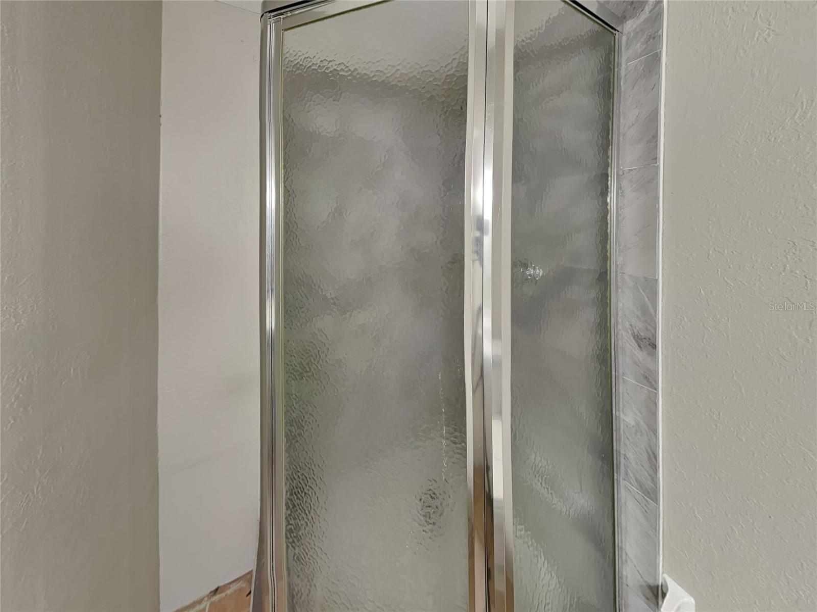 DUNLAWTON HILLS UNIT 01 - Residential Lease