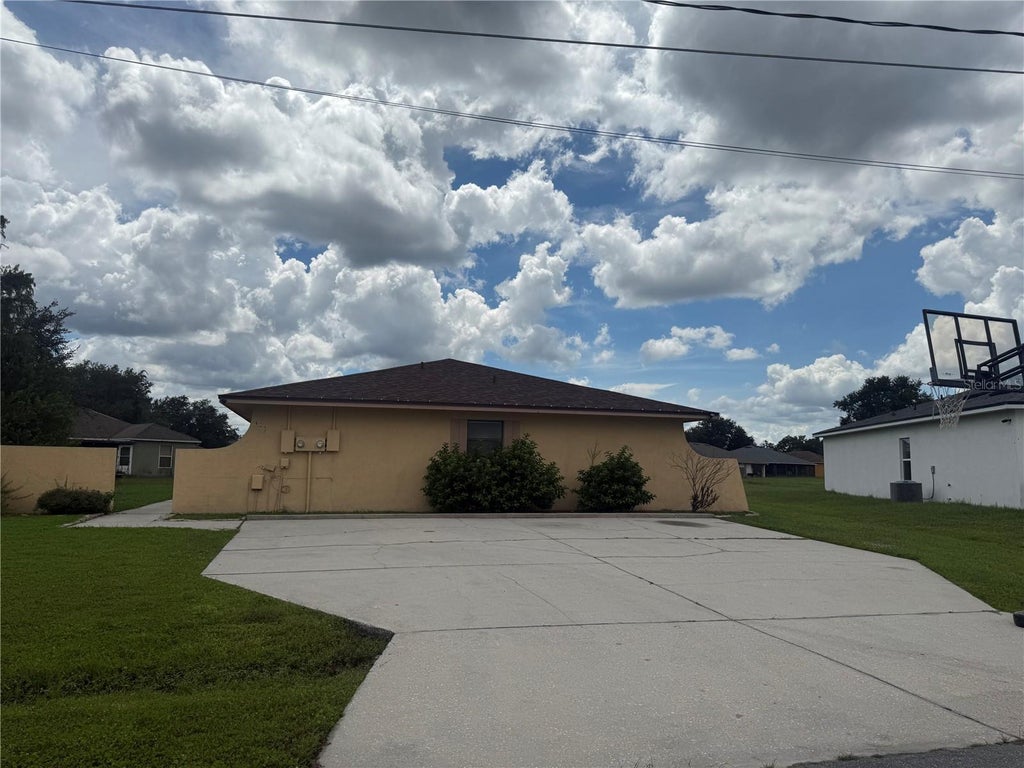 Photo of 627 Bittern Court #A, Kissimmee, FL 34759 (MLS # S5158498)