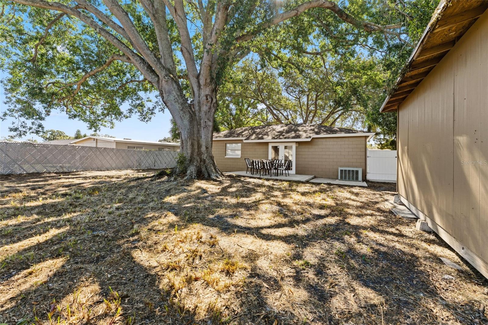 GOLFWOOD ESTATES UNIT 10 - Residential