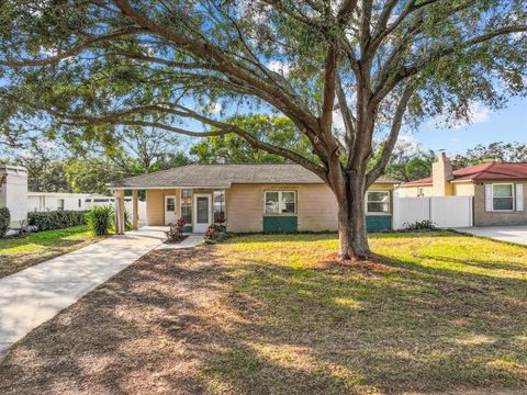 A home in TAMPA