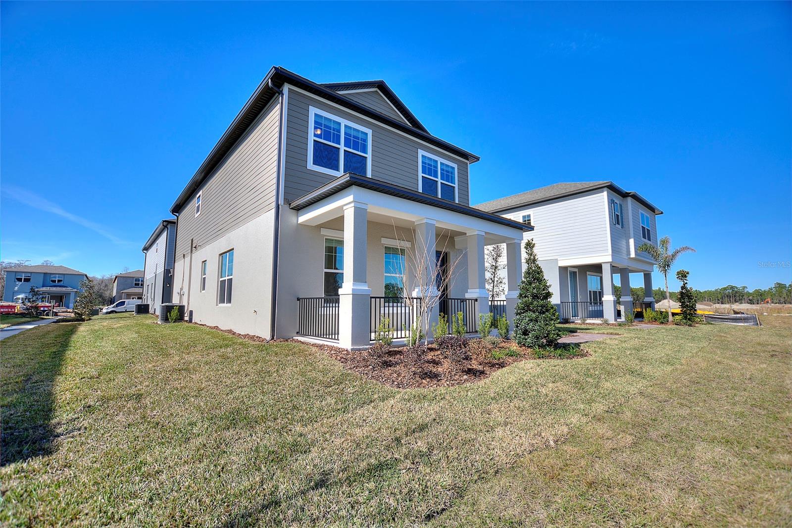 Palms-Ph 4 - Residential