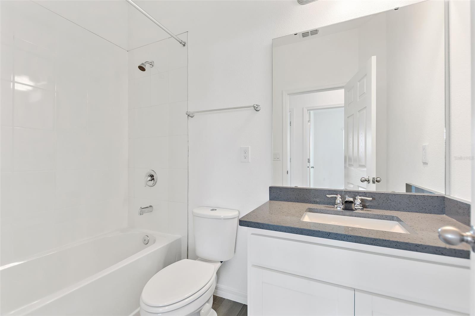 Palms-Ph 4 - Residential