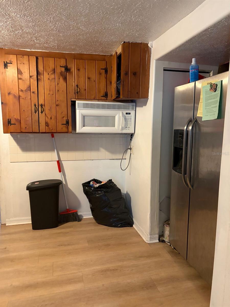 EUSTIS - Residential Income