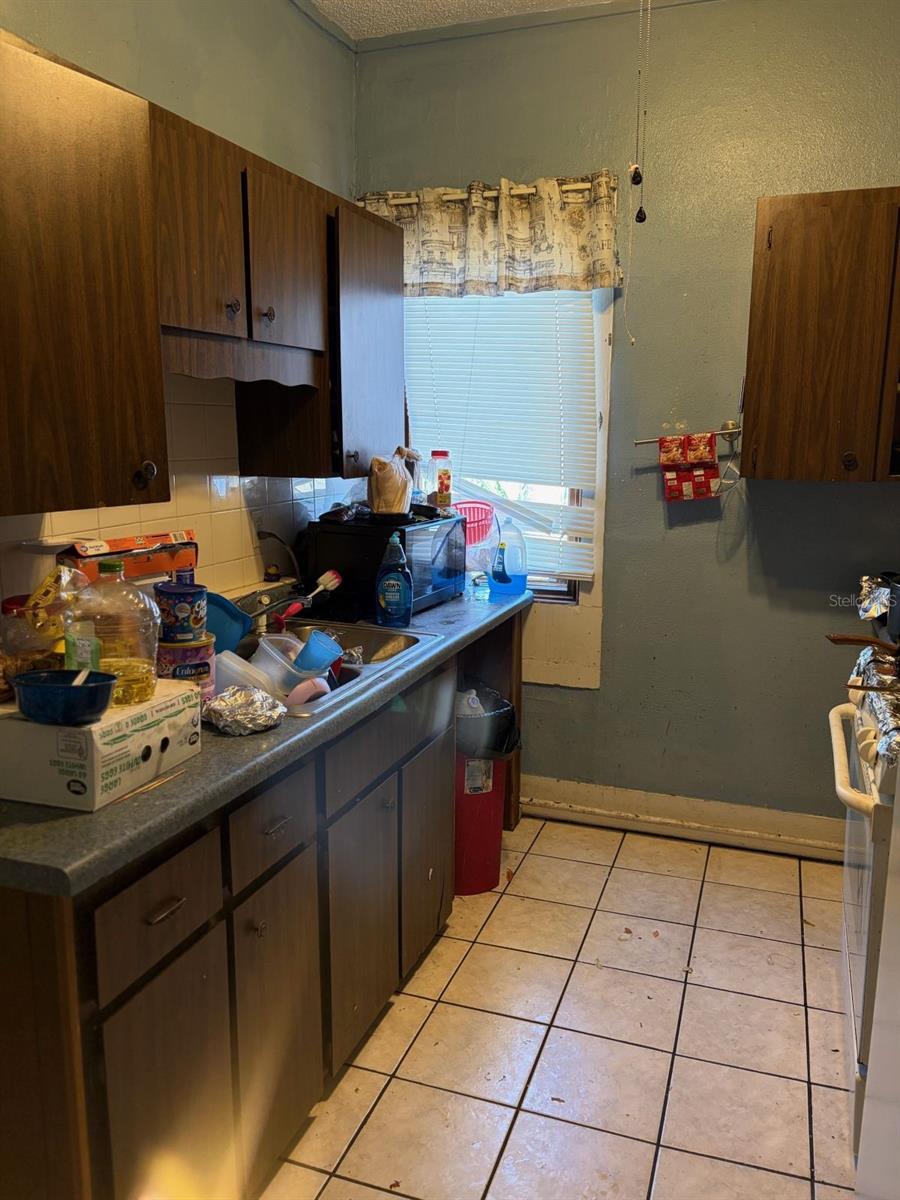 EUSTIS - Residential Income