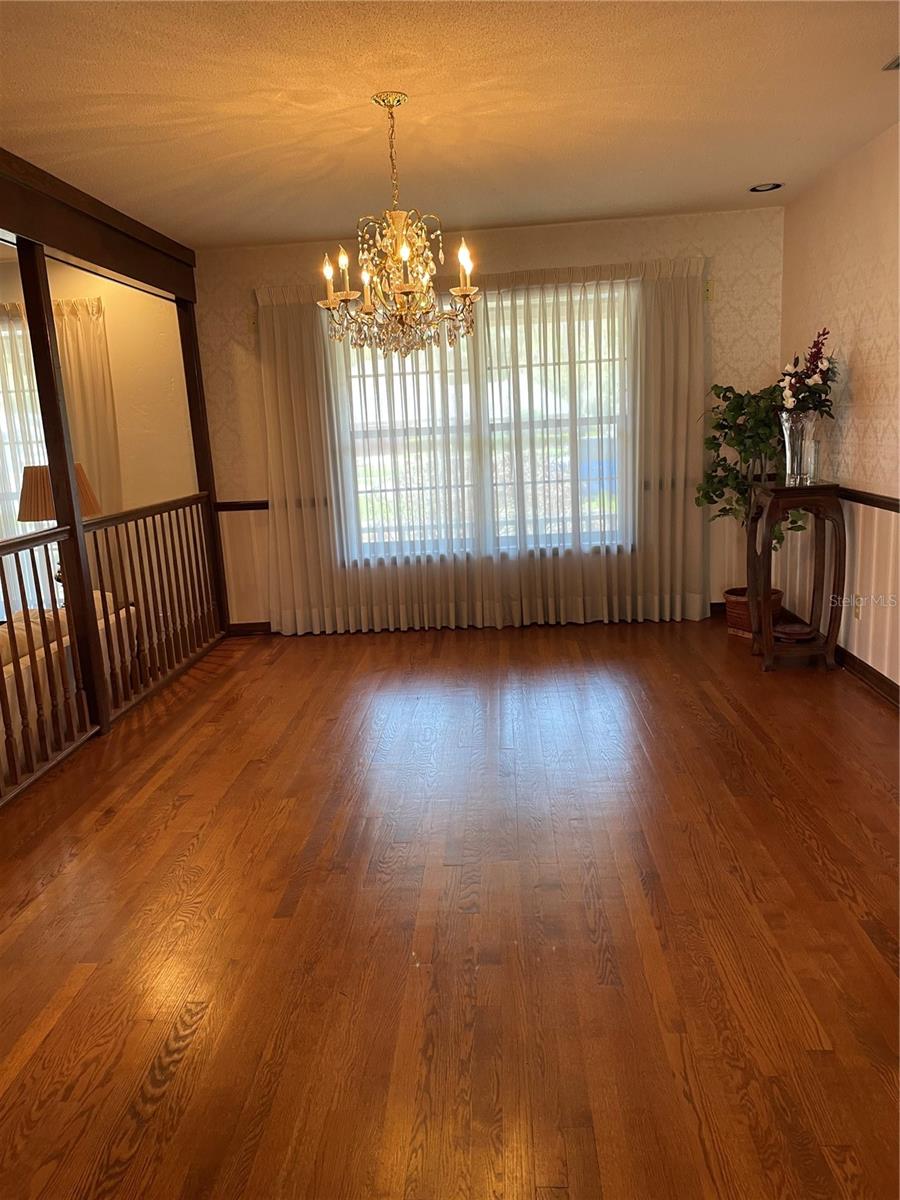 PELICAN BAY PH 02 - Residential