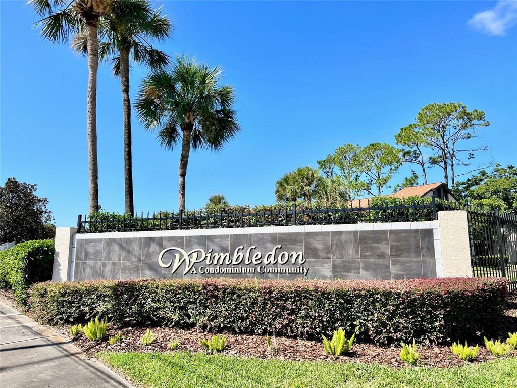 Photo of 3012 S Semoran Boulevard #G12, Orlando, FL 32822 (MLS # O6447047)