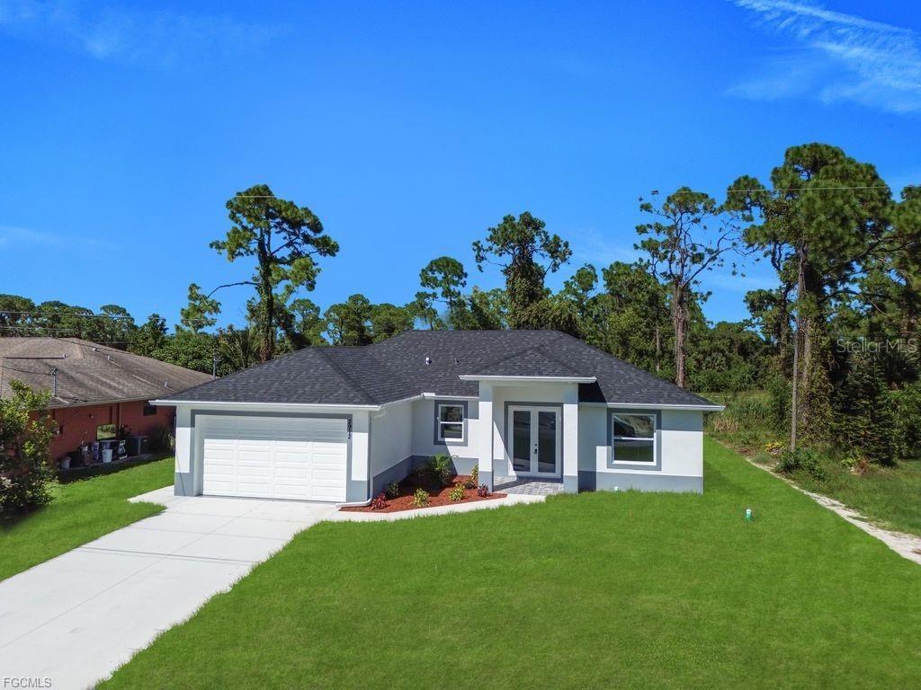 LEHIGH ACRES UNIT 1 REPLAT - Residential