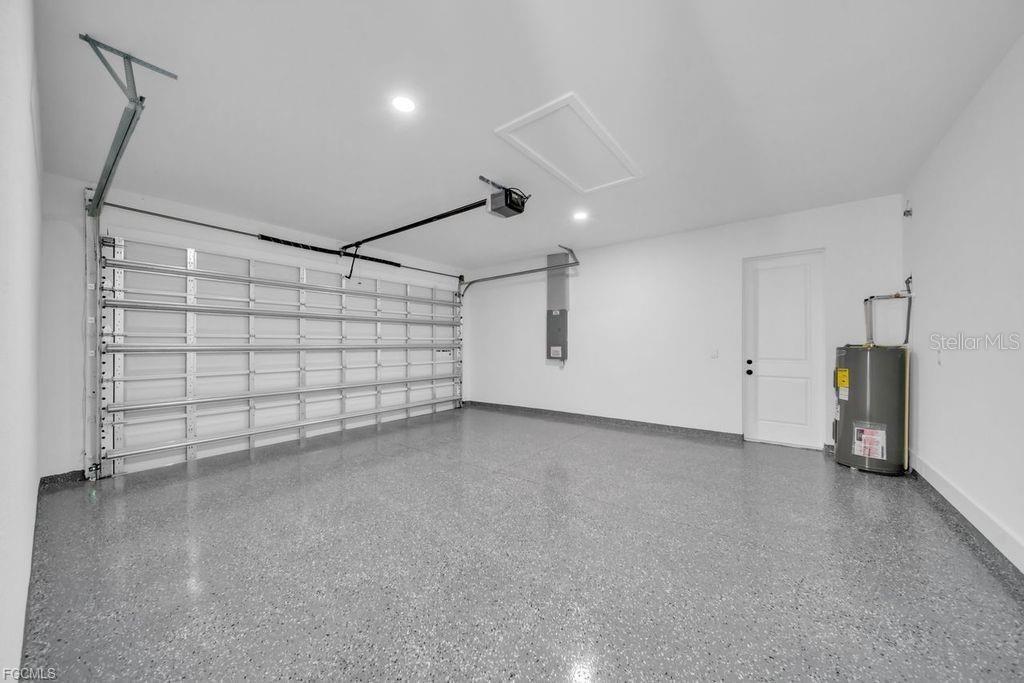 LEHIGH ACRES UNIT 1 REPLAT - Residential