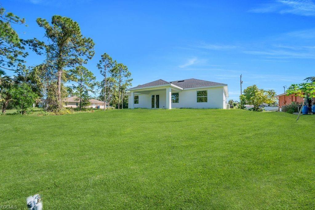LEHIGH ACRES UNIT 1 REPLAT - Residential