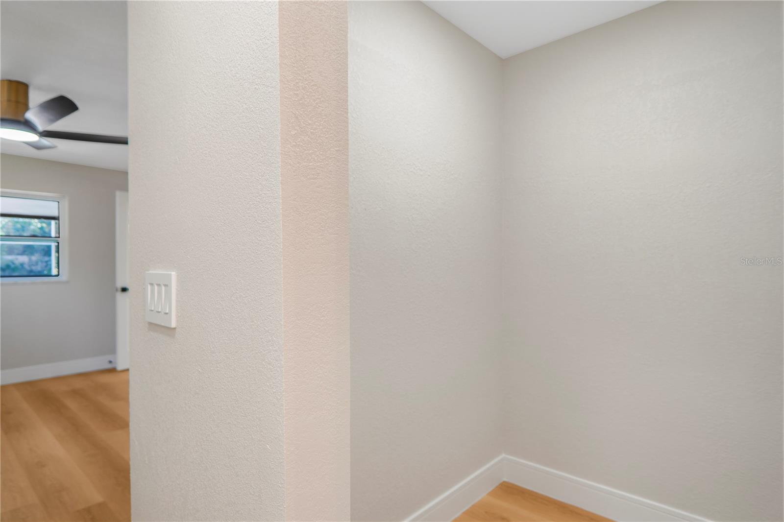 ENGLISH ESTATES UNIT 2 - Residential