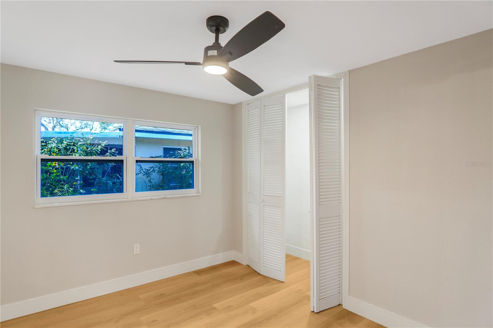 ENGLISH ESTATES UNIT 2 - Residential