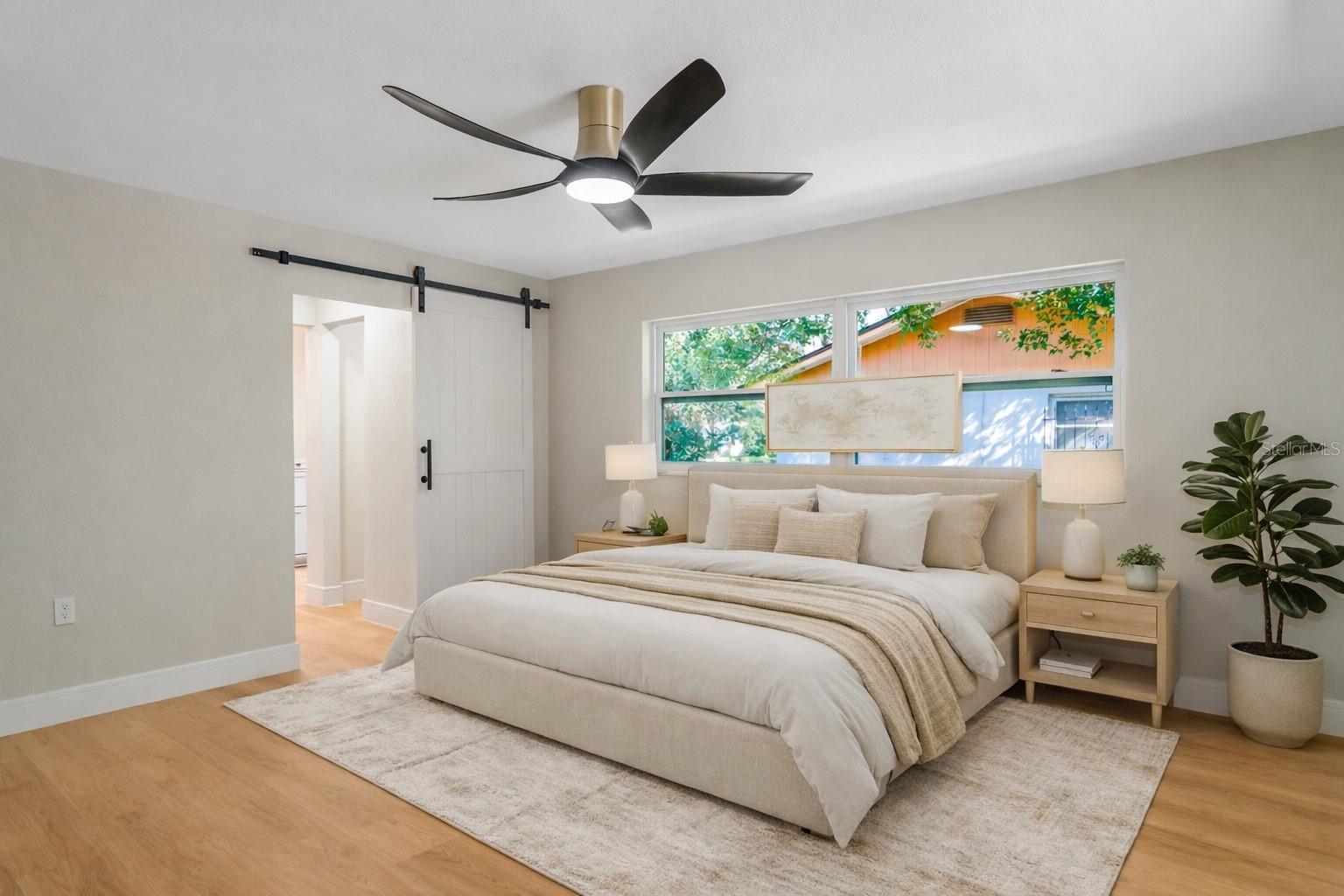 ENGLISH ESTATES UNIT 2 - Residential