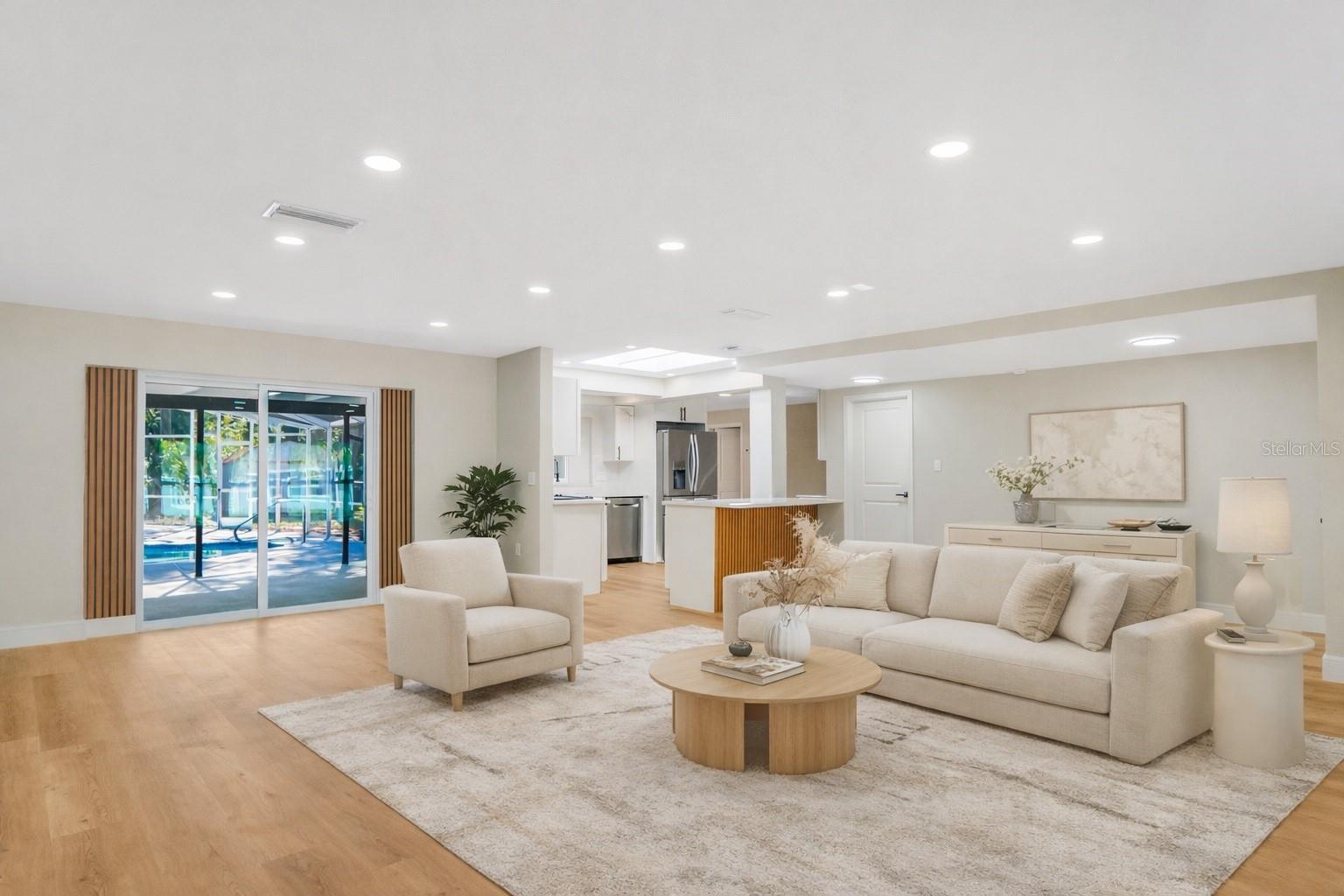 2570 DERBYSHIRE BOULEVARD